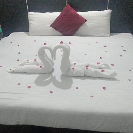 The Palm Tree -Family Stay Amritsar Exterior photo