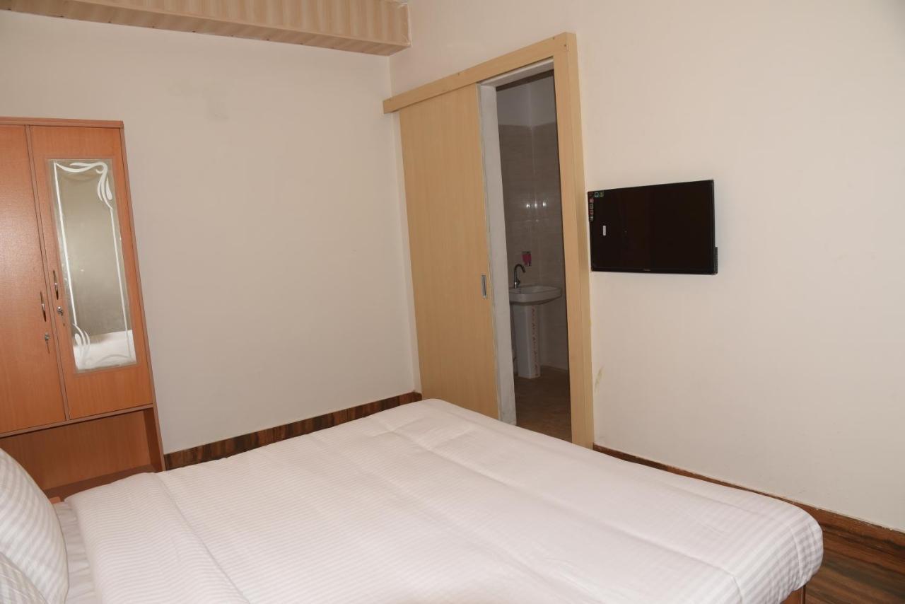 The Palm Tree -Family Stay Amritsar Exterior photo